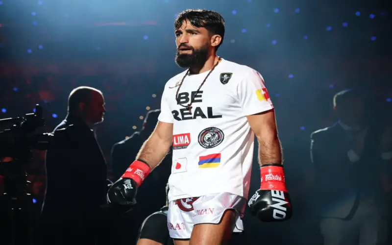 “دائماً شديد التركيز، دائماً جائع” – مارات غريغوريان يتحدث عن فيلم Gladiator، راسل كرو، وأحلامه في هوليوود